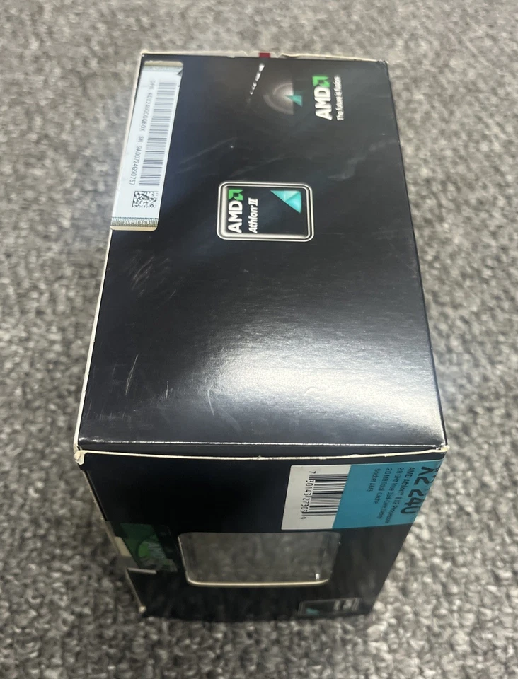 AMD Athlon II X2 processor 2.8 GHz, Dual Core, 2.0 MB Cache - Image 2 of 4