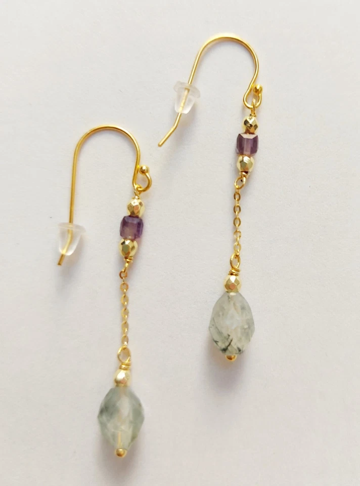 Orecchini pendenti in argento 925 laminato oro con ametista prehnite ed ematite - Immagine 3 di 4