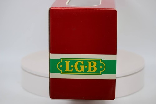 LGB 4063 COVERED DOUBLE DOOR BOXCAR & BRAKEMANS CAB 4 WHEEL TRUCKS OPENING DOORS - Picture 6 of 6