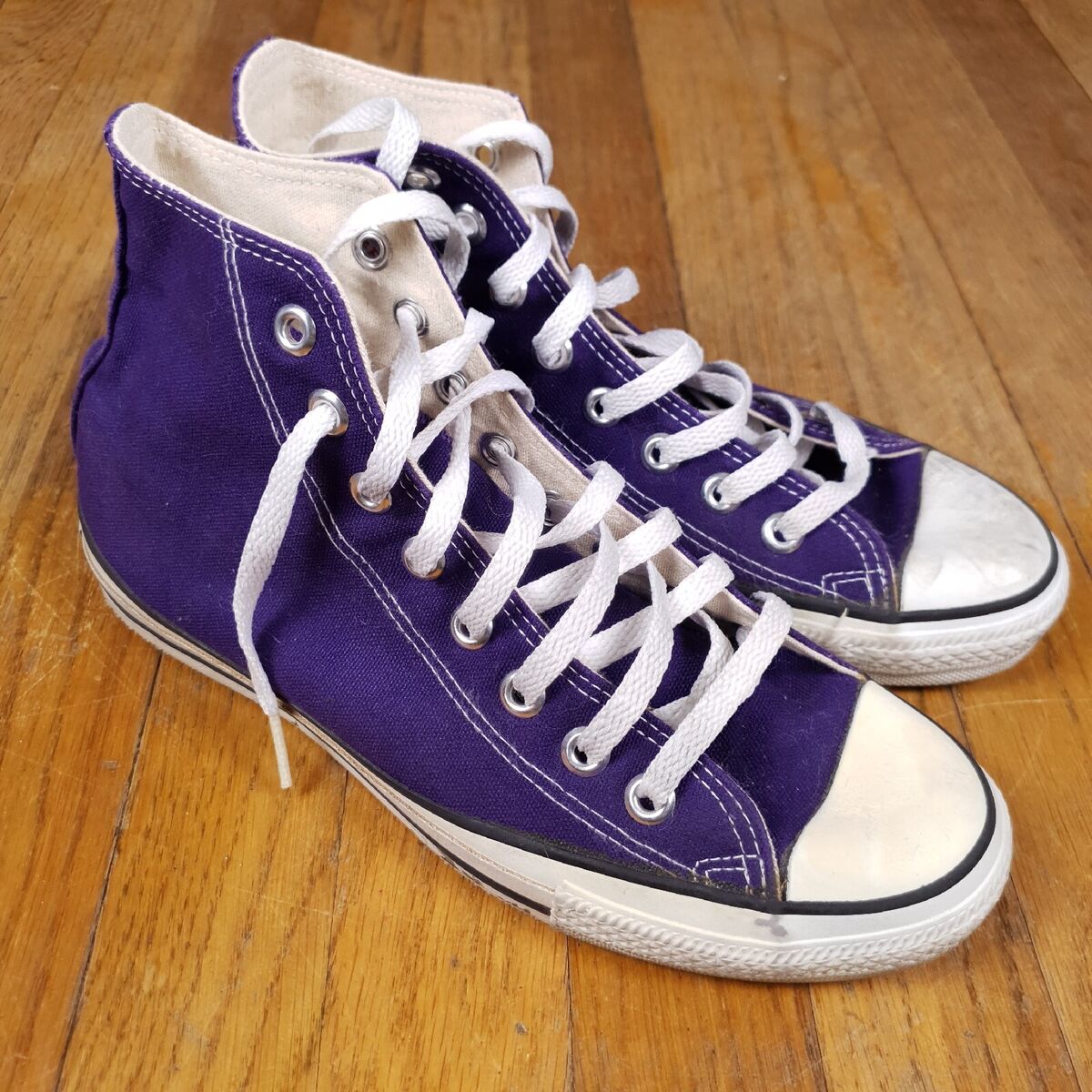 Vintage Converse All Star Chuck Taylor Shoes PURPLE Hi Top Vintage Converse All Star Chuck Taylor Shoes PURPLE Hi Top