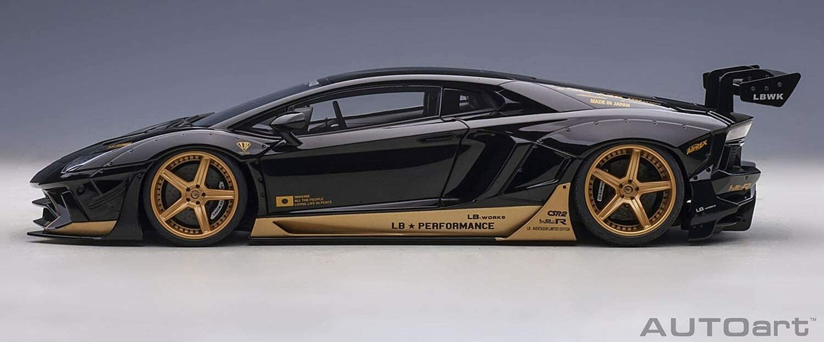 Finished product AUTO art 1/18 LB-WORKS Lamborghini Aventador from