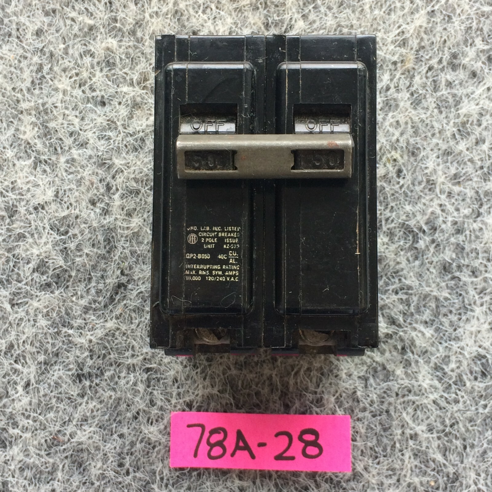 Siemens Q250 2-Pole 50-Amp 120/240V Plug-In Circuit Breaker WRNTY Larg Siemens Q250 2-Pole 50-Amp 120/240V Plug-In Circuit Breaker WRNTY Larg