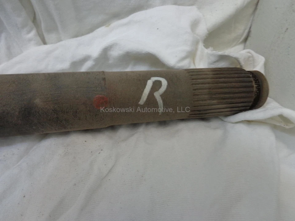 Chevy C1500 Rear Axle Shaft GMC 8.5" RG 30 Spline 5 Lug 98 97 96 95 94 OEM - Image 4 of 4