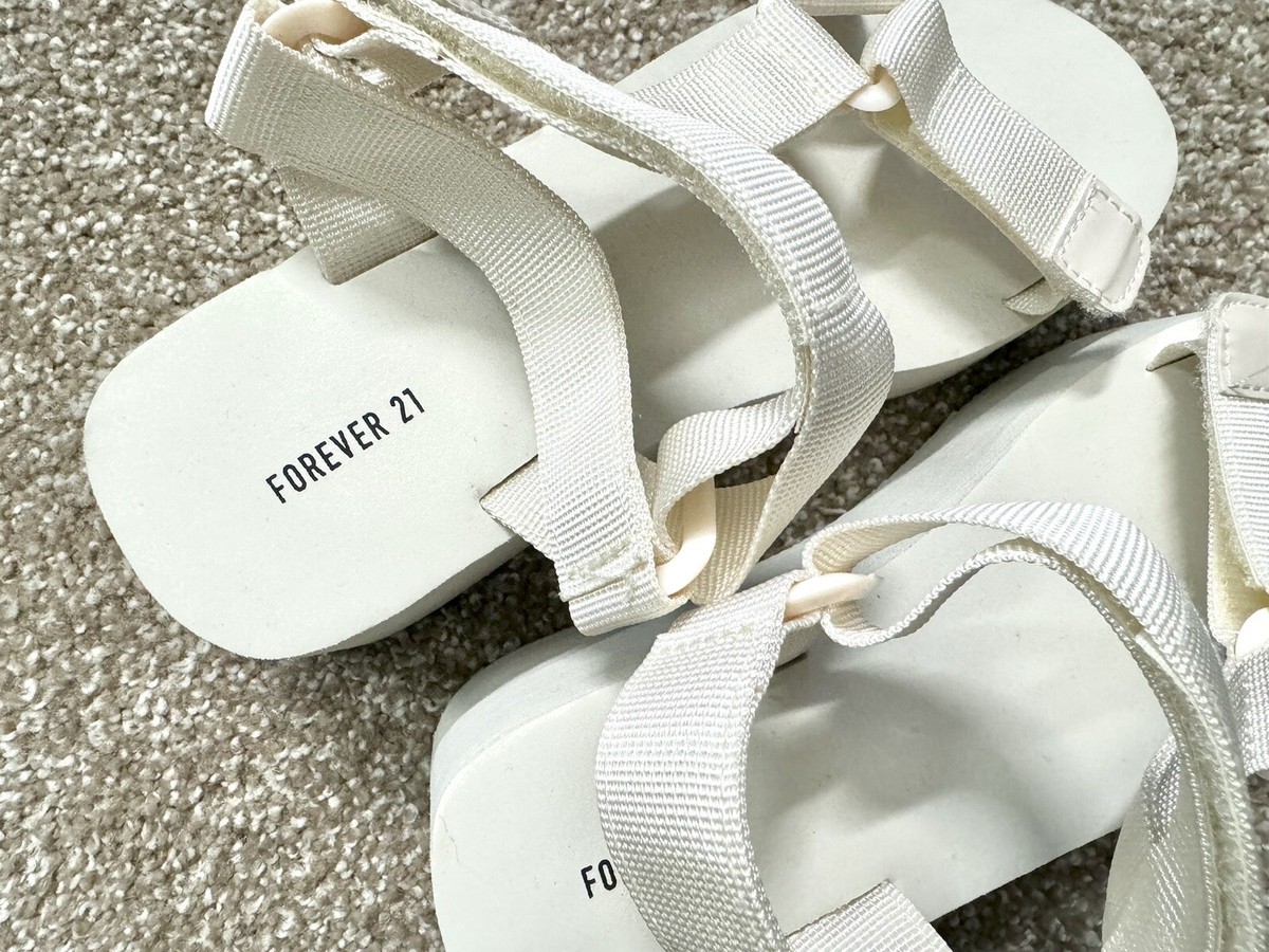 WOMEN’S PLATFORM WEDGE HEELS SANDALS FOREVER 21 WHITE SIZE