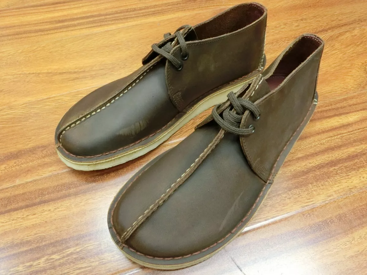 Clarks men's desert sales trek moccasin