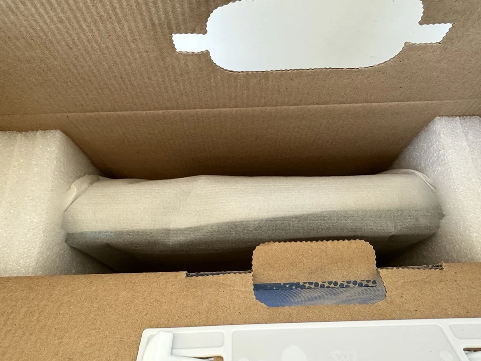 ATEN CS1182DP KVM Switch 2-Port DisplayPort with USB & Audio - 4K Support - Bild 3 von 3