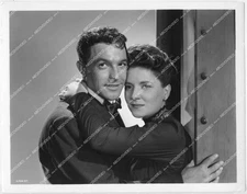 o12543 1950 orig photo Gene Kelly, Teresa Celli film Black Hand orp-12543