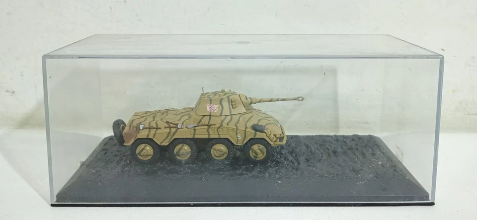 I105879 DE AGOSTINI 1/72 - Sd.Kfz. 234/2 Puma - Narva Estonia 1944 - Immagine 3 di 4