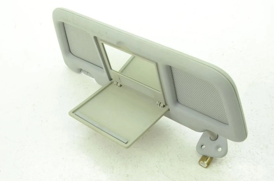 2004-2008 Mazda RX8 Driver Left Side Gray Illuminated Sun Visor Assembly Foto 4 de 4