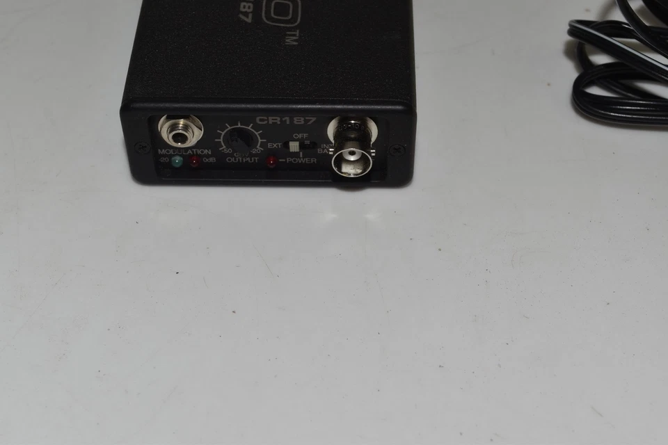 ^^ LECTROSONICS INC LECTRO CR187 WIRELESS MICROPHONE RECEIVER (SMJ76) - Image 2 of 4
