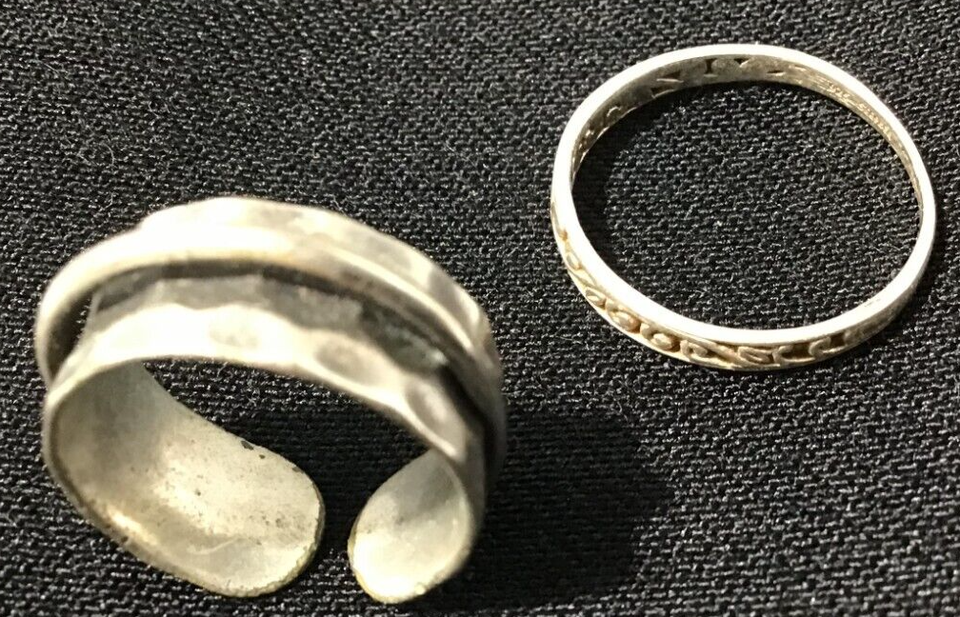 2x Sterling Silver Rings (Adjustable & SIZE L) (No3) Pre Owned Good