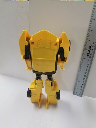 Figura de acción Bumblebee 8", robots de Transformers disfrazados (cambiador de 3 pasos) - Imagen 6 de 7