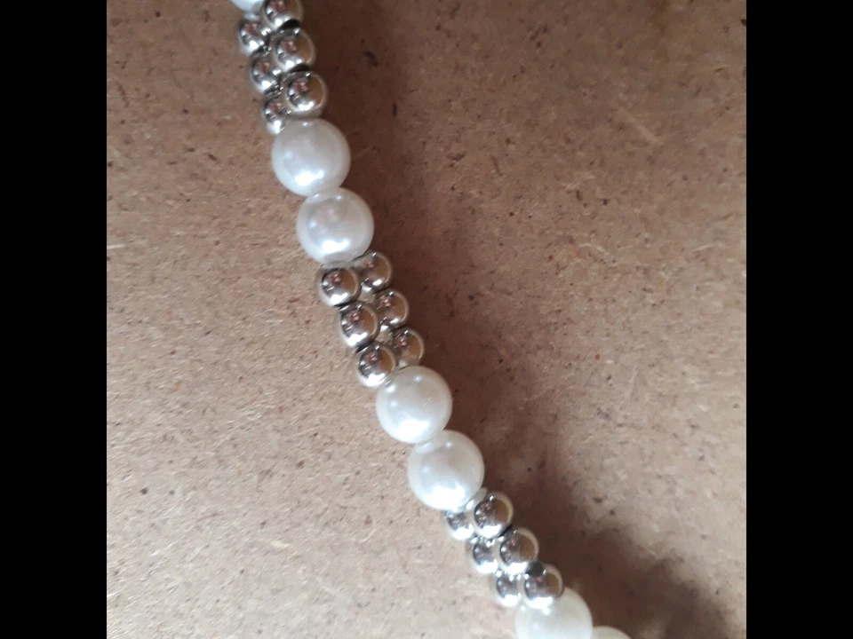 Cintura gioiello donna in finte perline regolabile con moschettone Denim Fashion - Immagine 2 di 3