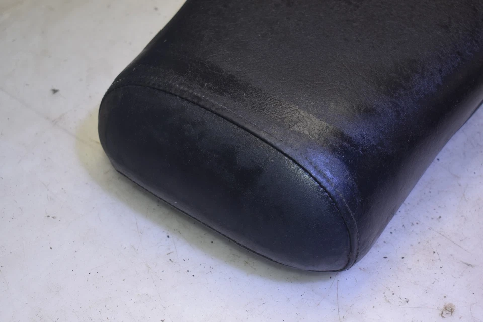 Седло заднего сиденья пассажира H4-4 2005 Suzuki Boulevard VL800 800 VL C50 05 - Изображение 4 из 4