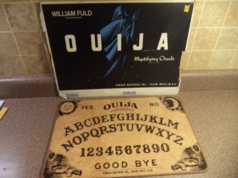 Vintage Parker Bros. 1960's William Fuld Ouija Board Game ~ Box~ NO Planchette