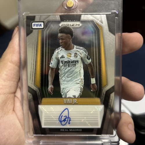 2025-26 Panini Prizm FIFA Vinicius Junior Vini Jr. #S-VJR Brazil Auto #F001