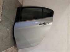Porte arrière et accessoires Fiat TIPO