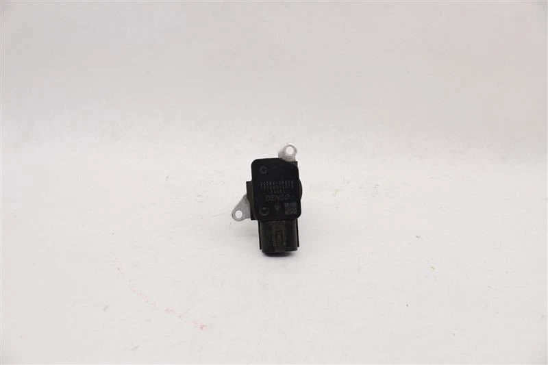 Sensor de flujo de aire de masa medidor MAF CT200H ES300H ES350 GS350 GS450H 09-16 1056328 Foto 2 de 4