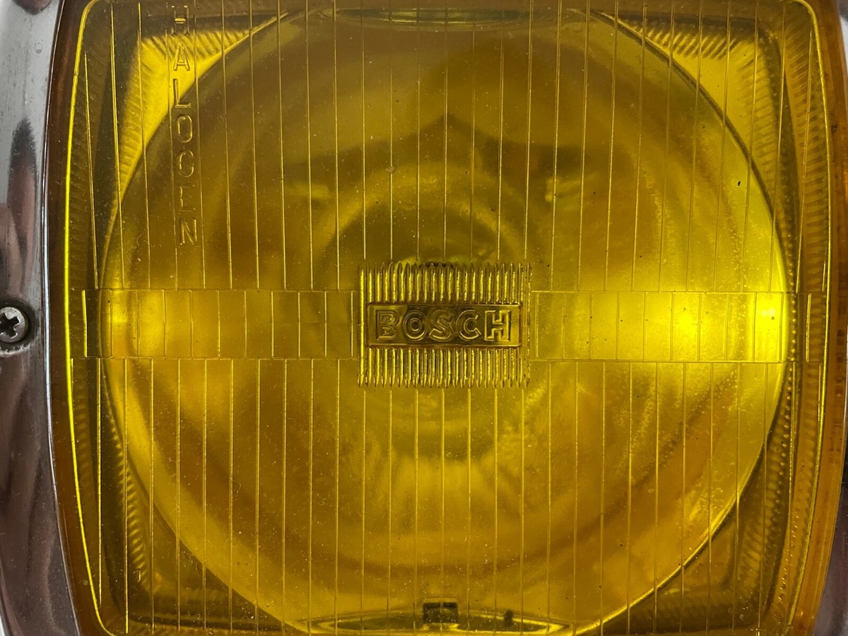 PAIR OF VINTAGE ORIGINAL BOSCH YELLOW FOG LAMP FOG LIGHTS CHROME