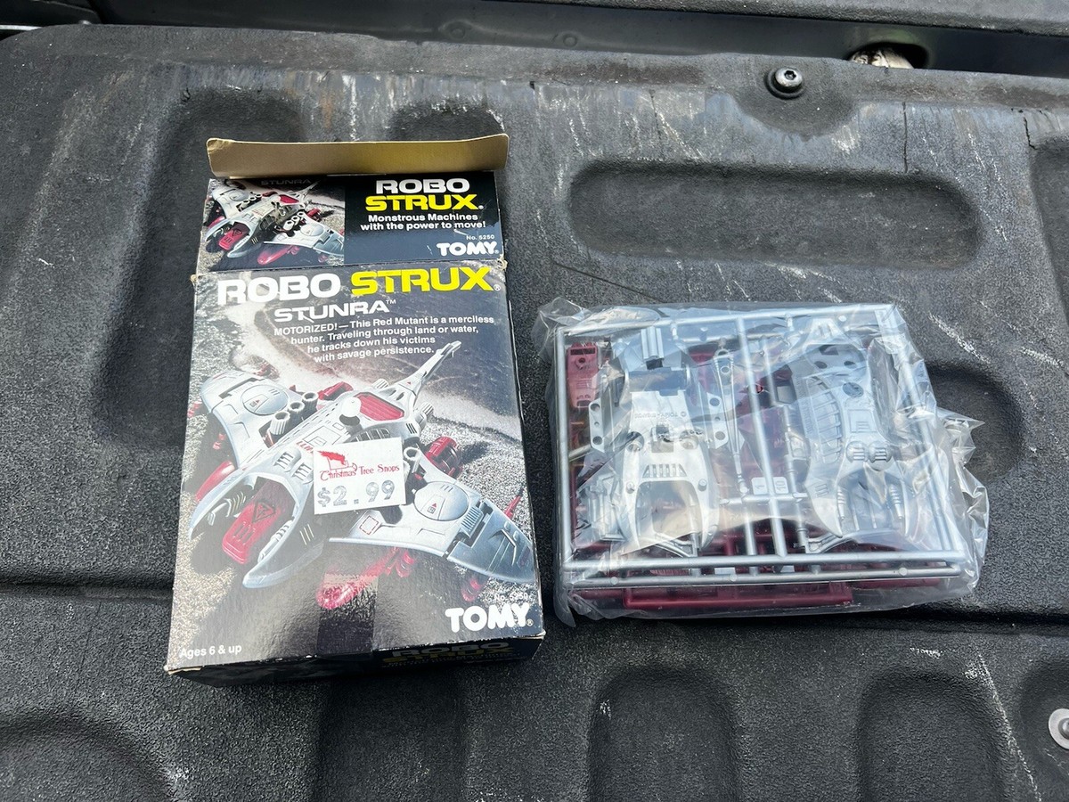 Vintage 1986 Tomy ROBO STRUX Zoids Motorized Robot Stunra Open Box