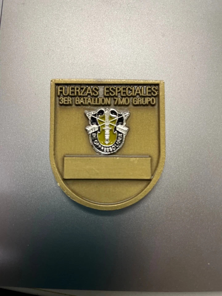 7th Special Forces Group Airborne 3rd Battalion Red Flash Army Challenge Coin - Image 2 of 2