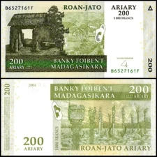 MADAGASCAR 200 Ariary, 2004, P-87, UNC World Currency
