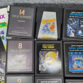 Lot Of 19 Atari 2600 Games & Programa Pac-Man Q-Bert Asteroids Manuals + Holders