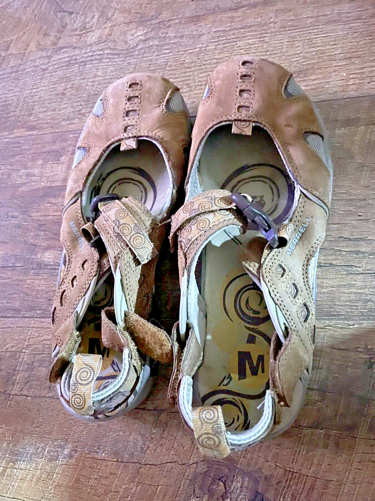 Merrell sandali donna escursionismo suola Vibram taglia US 7 colore marrone e ruggine