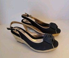 Sofft Espadrille Wedge Peep Toe Sandals Jute Heel Black Gold 8