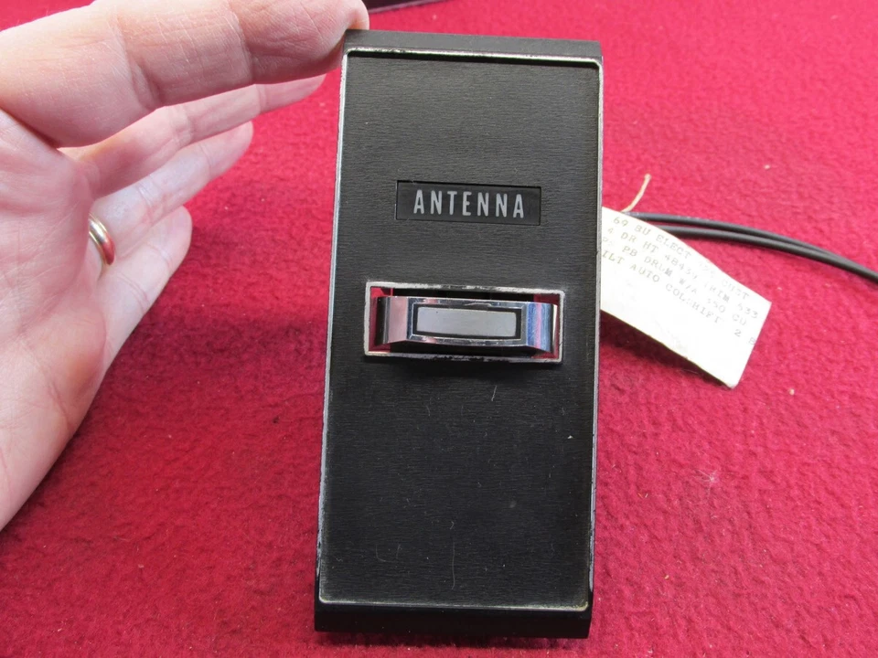 OEM 1969 BUICK ELECTRA 225 ANTENA DE ALIMENTACIÓN TABLERO ARRIBA/ABAJO INTERRUPTOR GM "CROFON 4" Foto 2 de 4