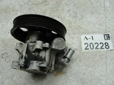 Power Steering Pump Freelander 2002 2005  Land Rover Pulley Pully OEM QVB101472