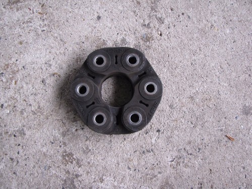 BMW 3er F30 F31 Gelenkscheibe Hardyscheibe LK=96MM/M12 7610372