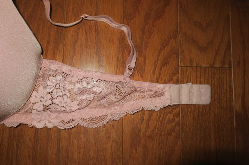36C 🌹Victoria's Secret 🌹 BRA ANGELS PUSH UP PALE-PINK 🌹PADS PADDED LACE WING - Picture 3 of 5
