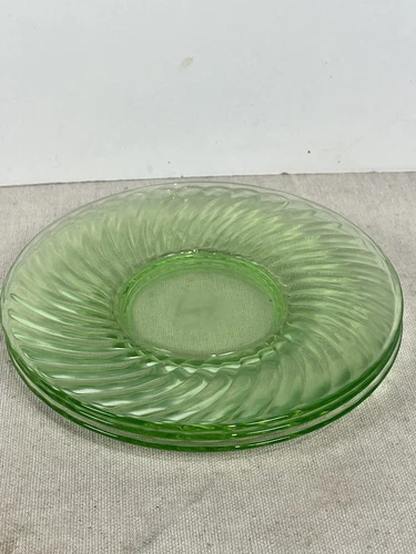 Vintage Anchor Hocking Spiral Green Depression Glass Bread Plate X3