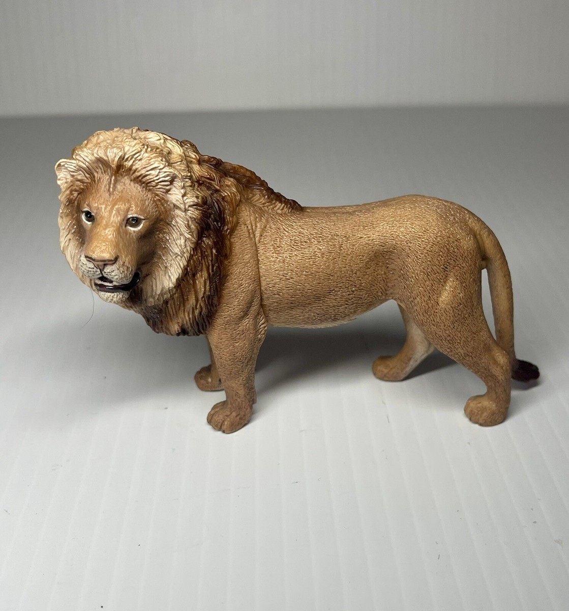 Schleich Male LION Adult Animal Figure 2007 Retired 14373 Safari