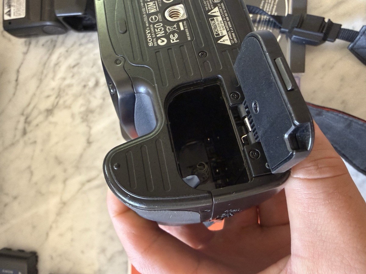Sony Cyber-shot DSC-RX100 - Appareil photo numérique - | Muséericorde
