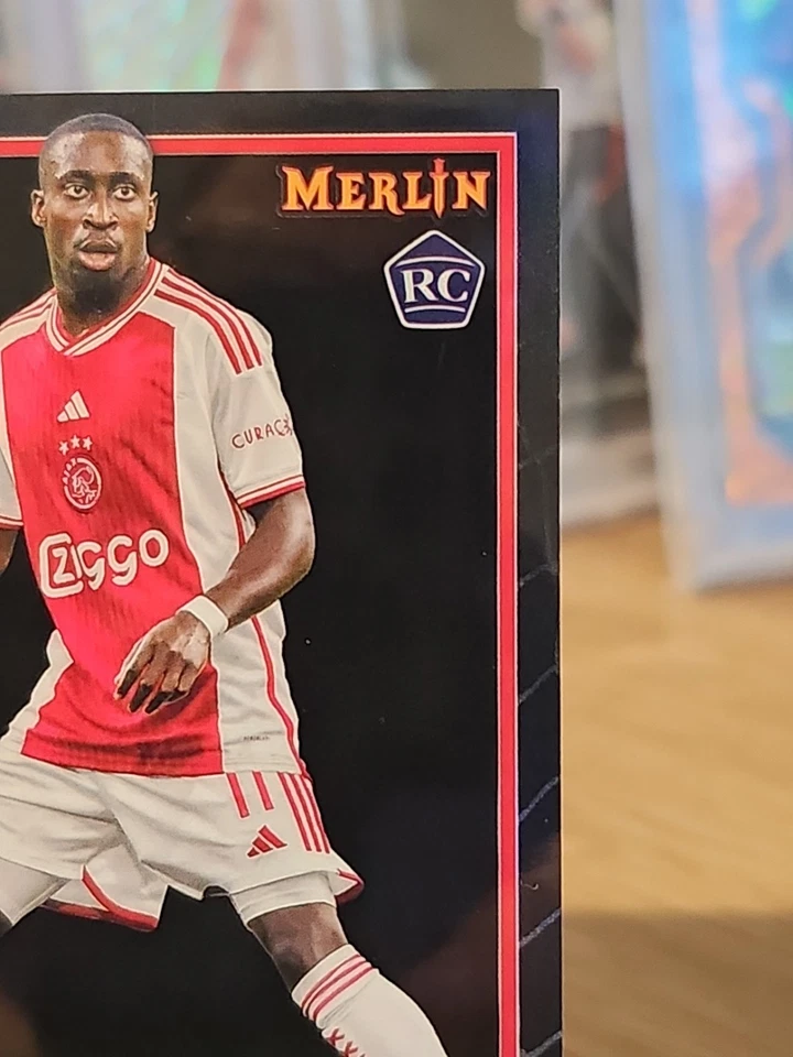 2023-24 Topps Merlin Chrome refrator preto Carlos Forbs #5/10 SSP Rookie Ajax - Imagem 4 de 4