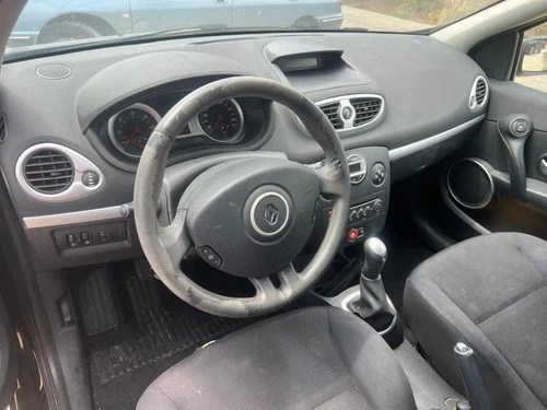 8200688390 Radiador Agua para RENAULT CLIO III Authentique 2007 165798 - Imagen 7 de 10