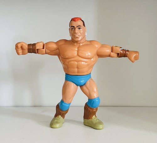 WWF WWE Hasbro Wrestling Figure. Series 6: Tatanka...