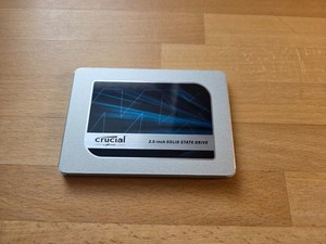 Crucial MX500 2,5-Zoll 1TB SATA III Interne SSD (CT1000MX500SSD1) inkl. OVP