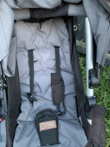 Mountain buggy duet-Double Stroller/Pram Great Condition Free Ship Australia - Picture 6 of 12