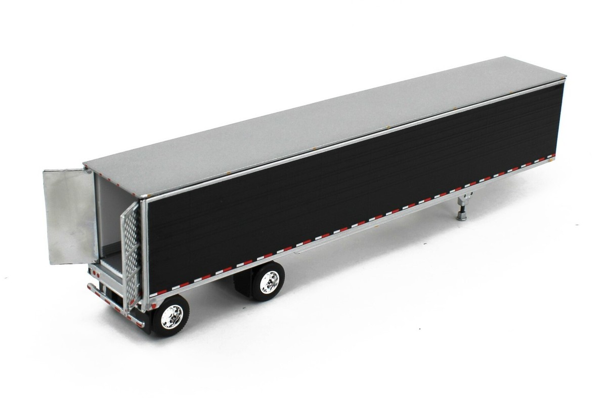 DCP 1:64 *BLACK* Utility 53' Refrigerated Spread Axle Semi Reefer