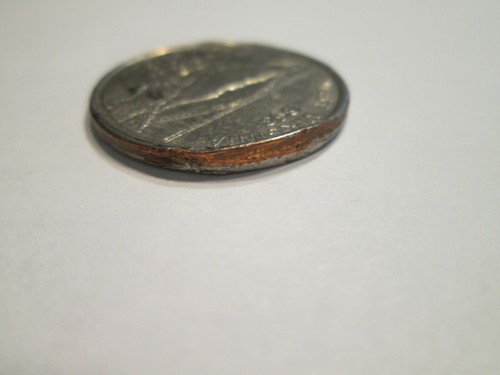 2005 D Unusual West Virginia Quarter with Error and Clam Shell - Picture 2 of 7