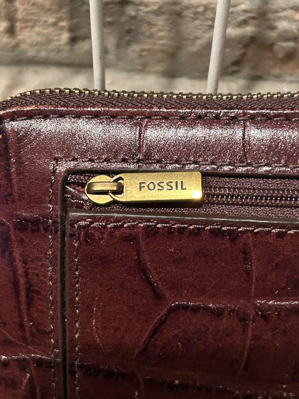 Fossil JORI Zip Clutch Brown Croc Embossed Leather