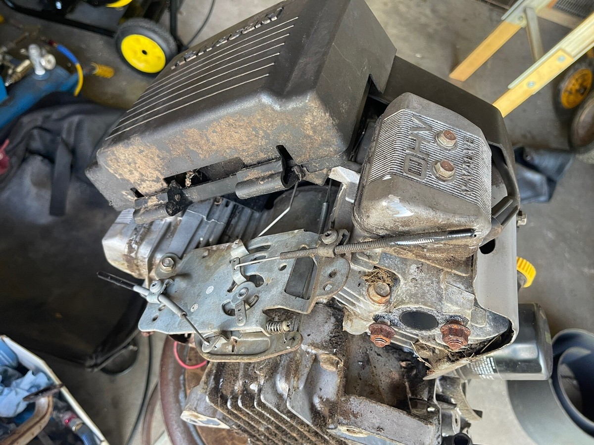 Husqvarna 1542XP Engine Motor Kawasaki FH430V-BS04-R 15HP Running Pull 263  Hours