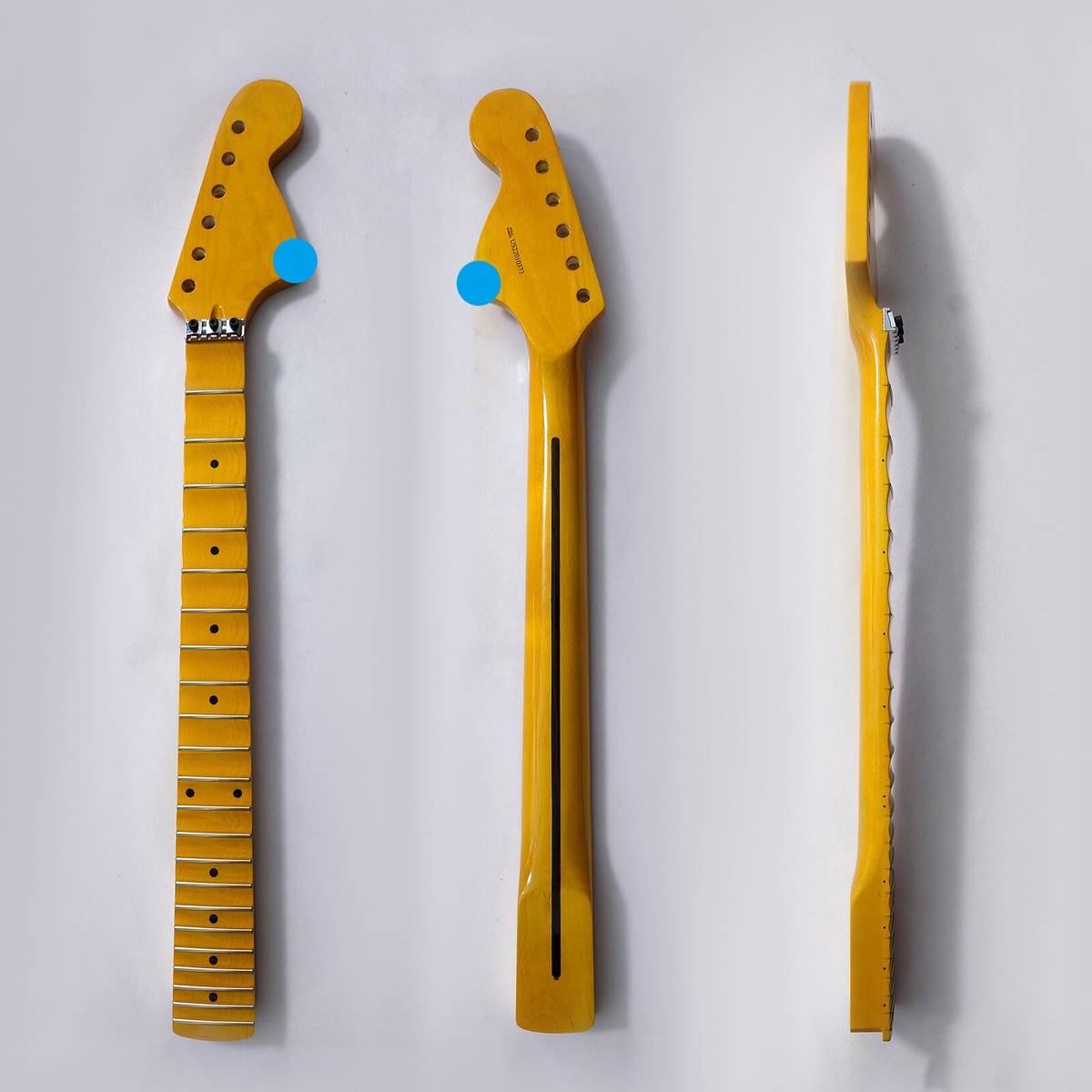 その他 JE825 ニチハ純正留付金具JE825