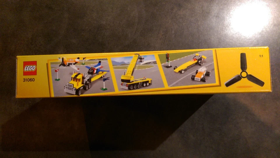 LEGO CREATOR 31060 - Le spectacle aérien 3 en 1 camion- boite neuve et scellée - Photo 4/4