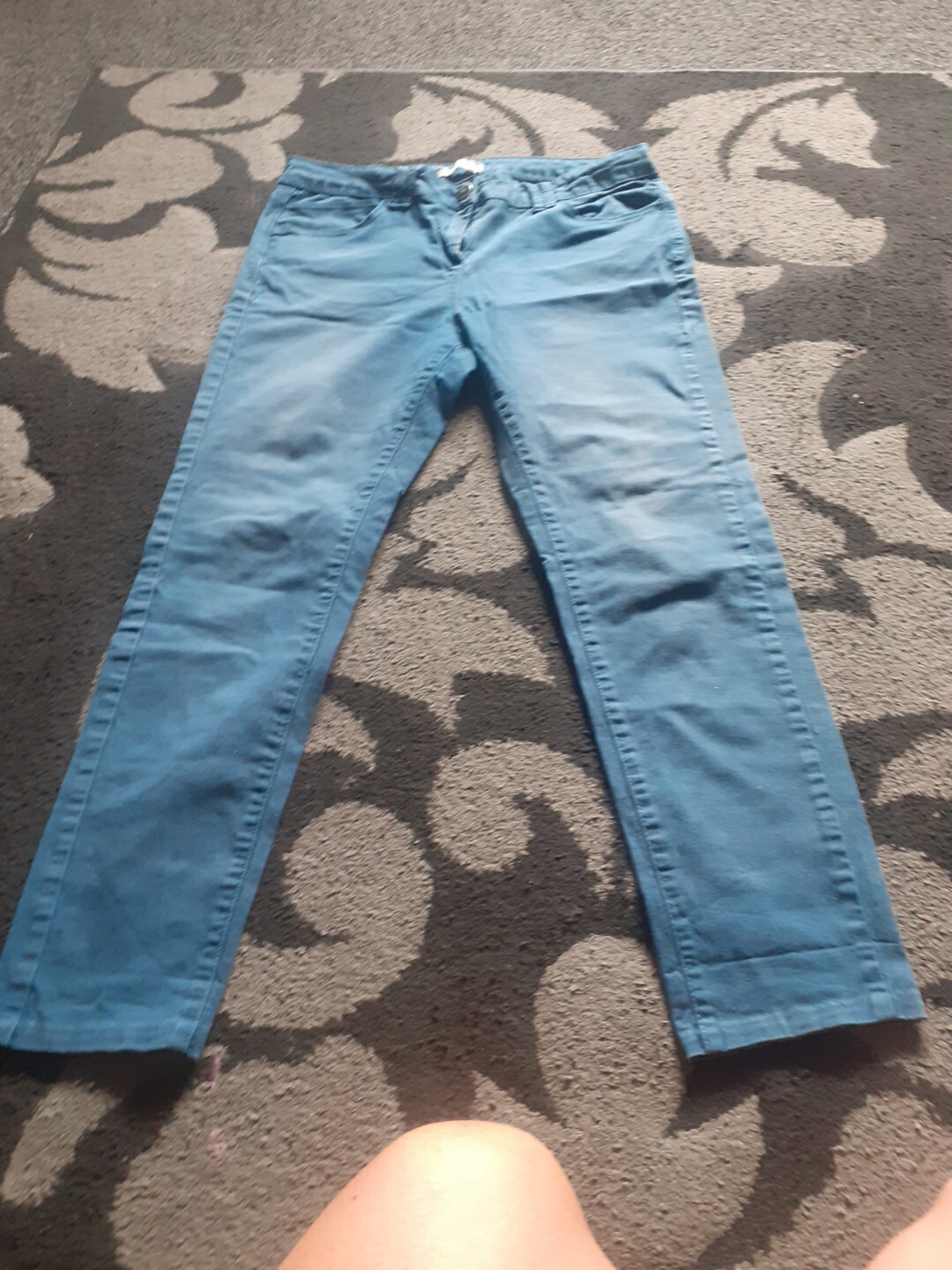 Picture 1 of 3