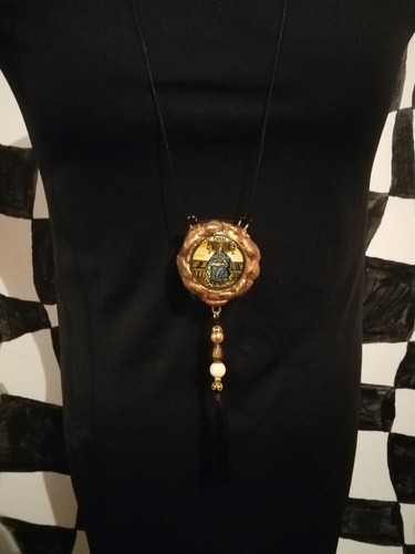Collar talismán amuleto buena suerte colgante joyería cartas tarot papas sacerdotisa - Imagen 4 de 24