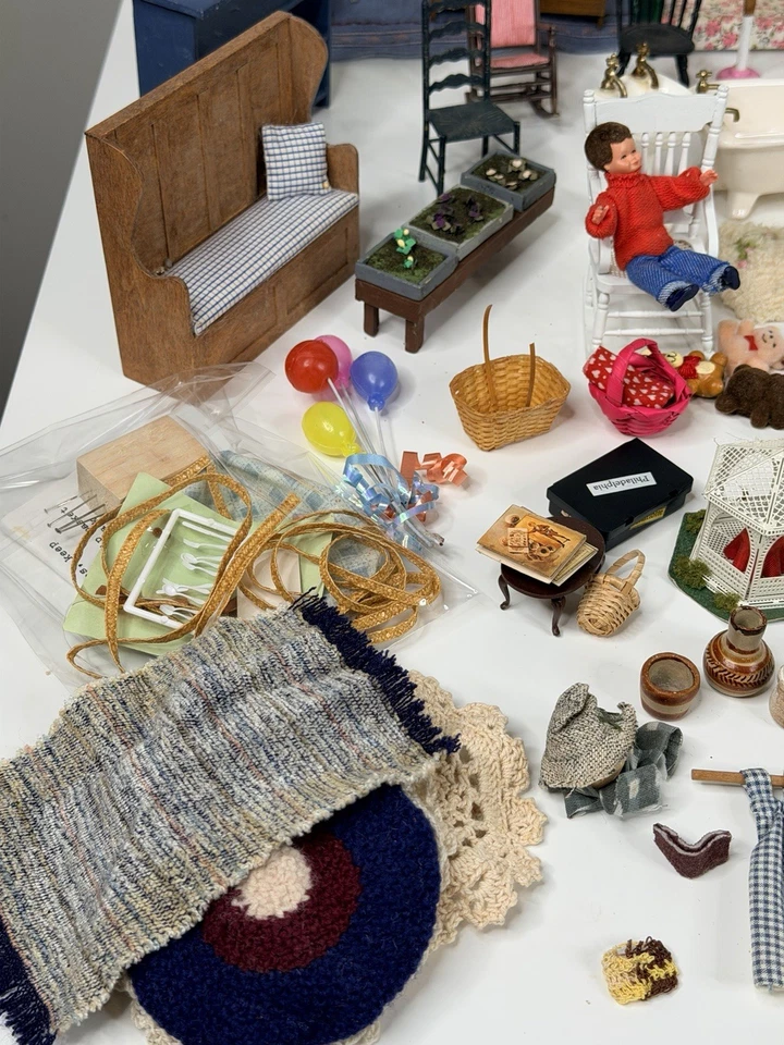 Vintage Huge lot Dollhouse Furniture rugs 1980s Miniatures books bathroom 1:12 - Image 2 of 4